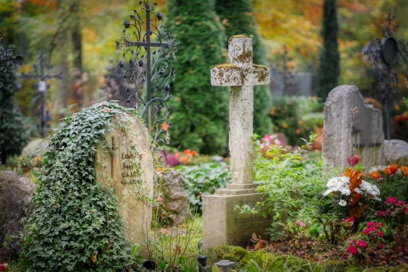 funeraire-MONTFERRAT-min_cemetery-4653166